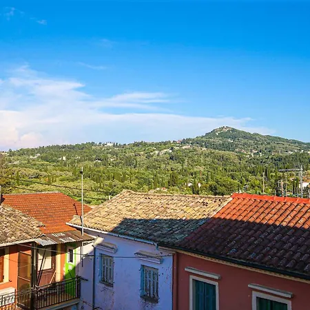 La Casa Nel Vicolo By Guestcorfu Κυνοπιάστες