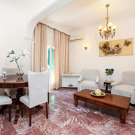 Διαμέρισμα La Casa Nel Vicolo By Guestcorfu Κυνοπιάστες