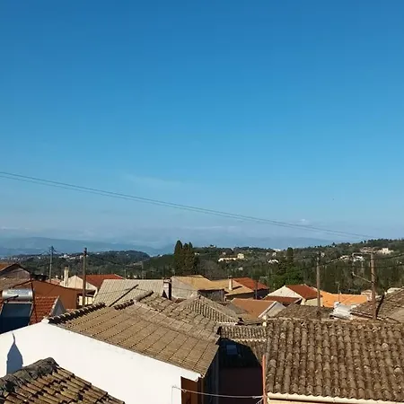 La Casa Nel Vicolo By Guestcorfu Κυνοπιάστες